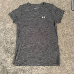 Under armor t shirt